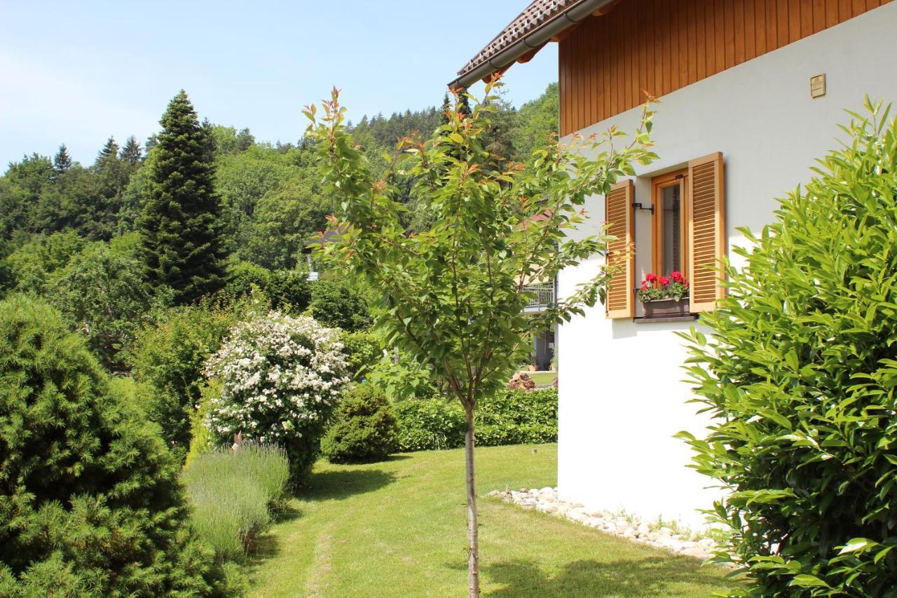 Ferienhaus Familie Zimmermann Keutschach am See Esterno foto