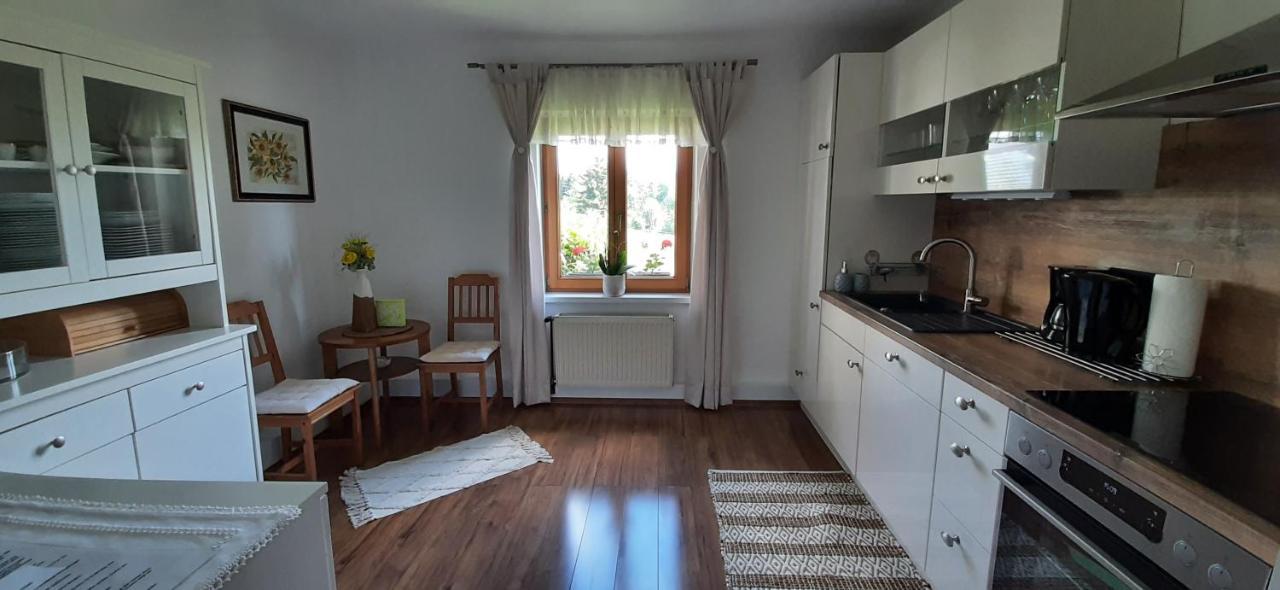 Ferienhaus Familie Zimmermann Keutschach am See Esterno foto