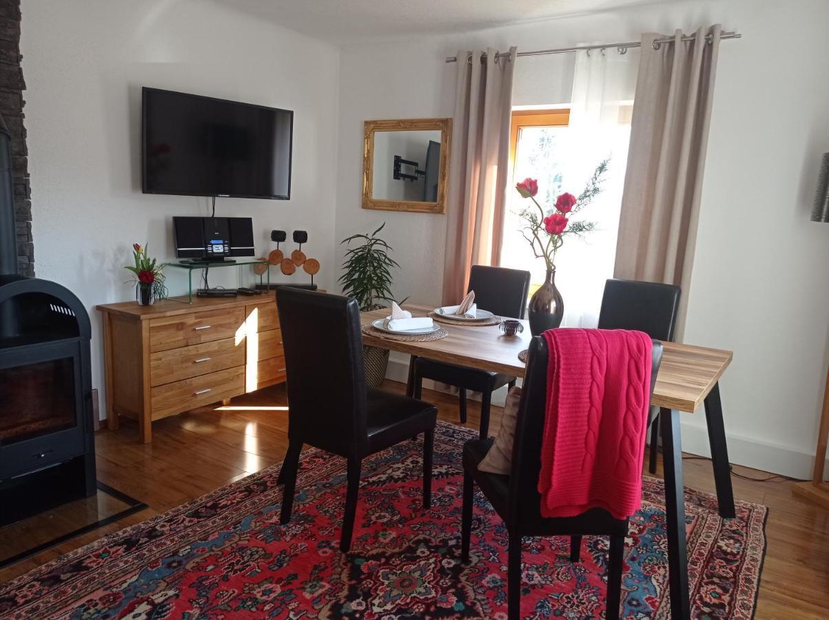 Ferienhaus Familie Zimmermann Keutschach am See Esterno foto